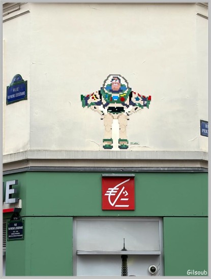 Buzz l'éclair - Paris Octobre 2025