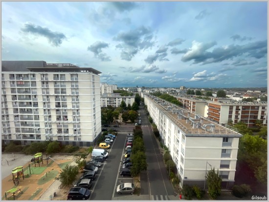 Barre à Tours - Aout 2025