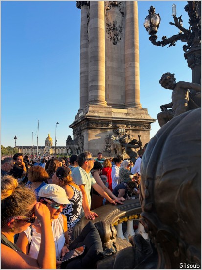 Éclipse au Pont des Invalides - Paris 12 aout 2026