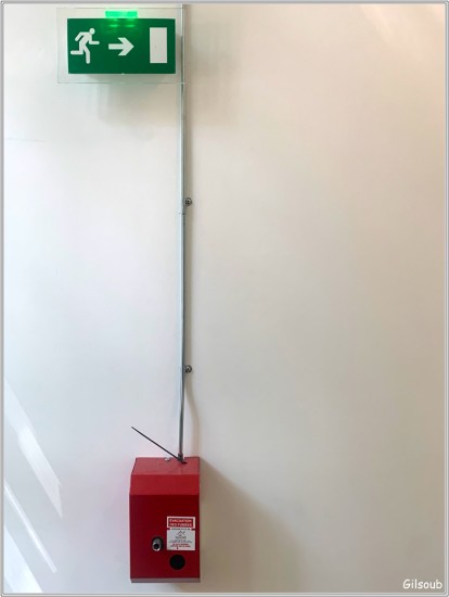 Le bon sens prêt de la porte...