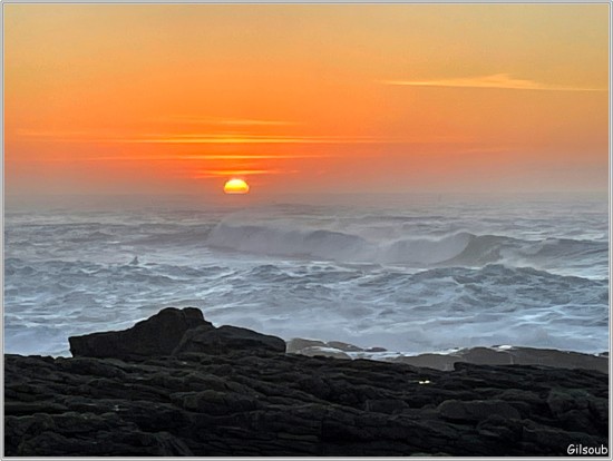 Tempête sur coucher de soleil - Saint Guénolé Décembre 2026