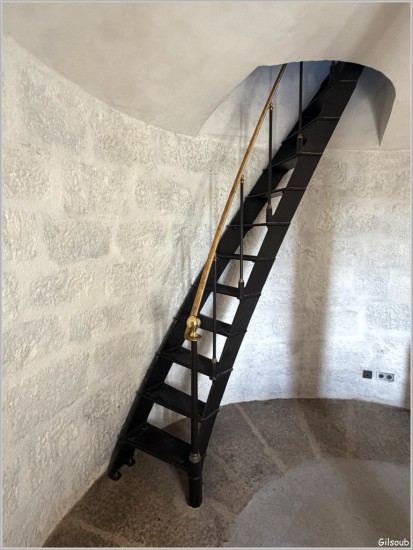 Le dernier escalier du vieux phare de Penmarc'h - Mai 2026