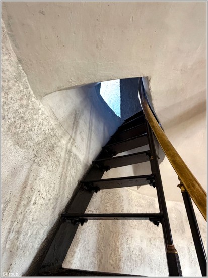 Le dernier escalier du vieux phare de Penmarc'h - Mai 2026