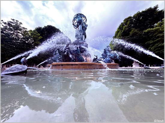 fontaine des Quatre-Parties-du-Monde au jardin du Luxembourg - Paris Mai 2026